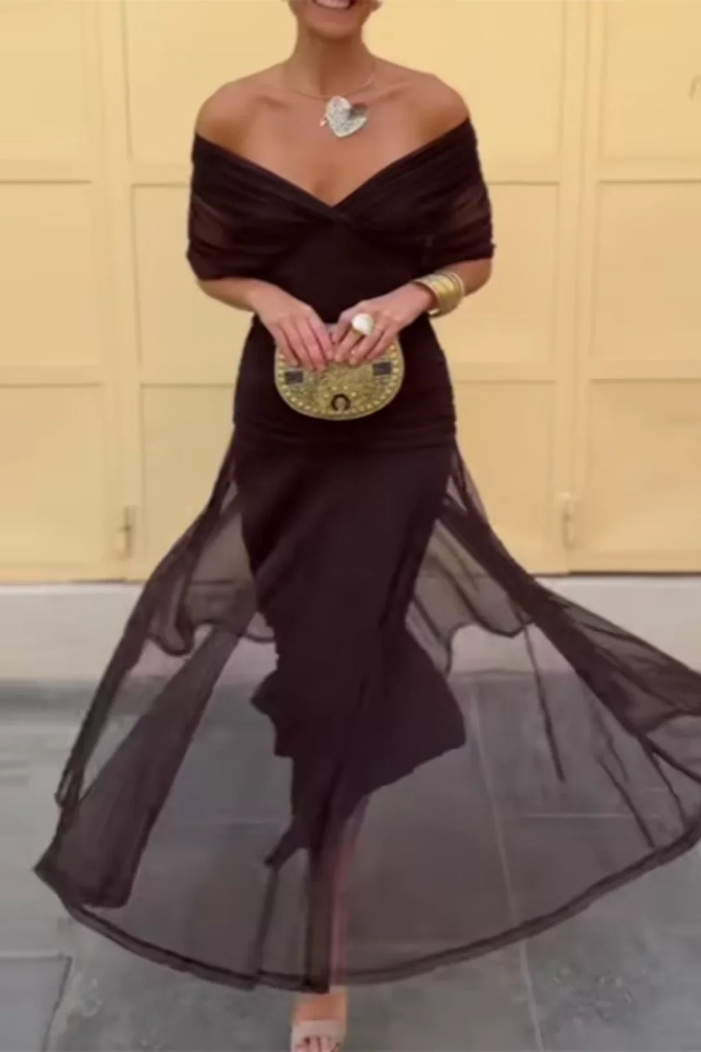 Louise | Vestido maxi elegante con escote en V