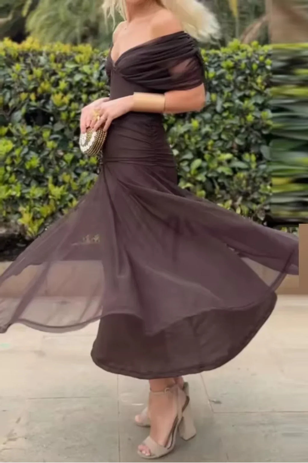 Louise | Vestido maxi elegante con escote en V