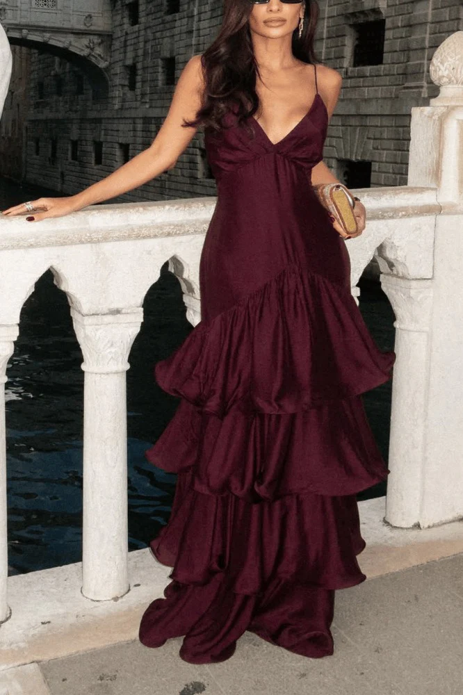 Vestido Burdeos Maxi Volantes en Capas